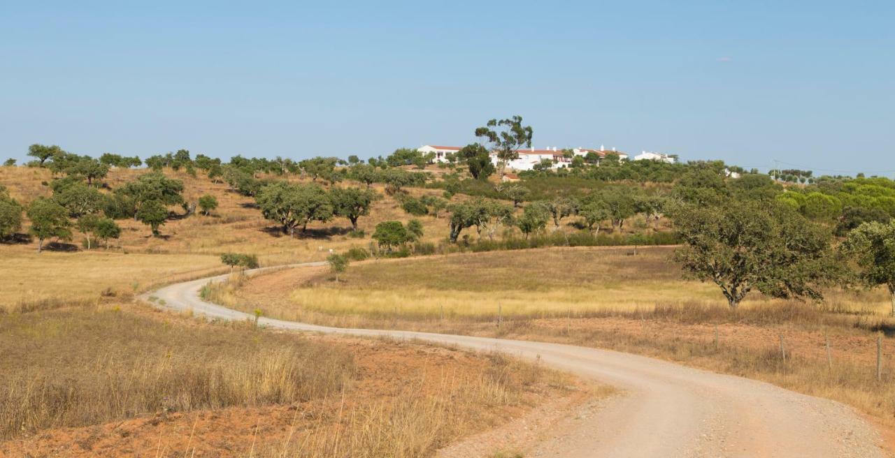 Monte Da Ameixa Country House Castro Verde Luaran gambar